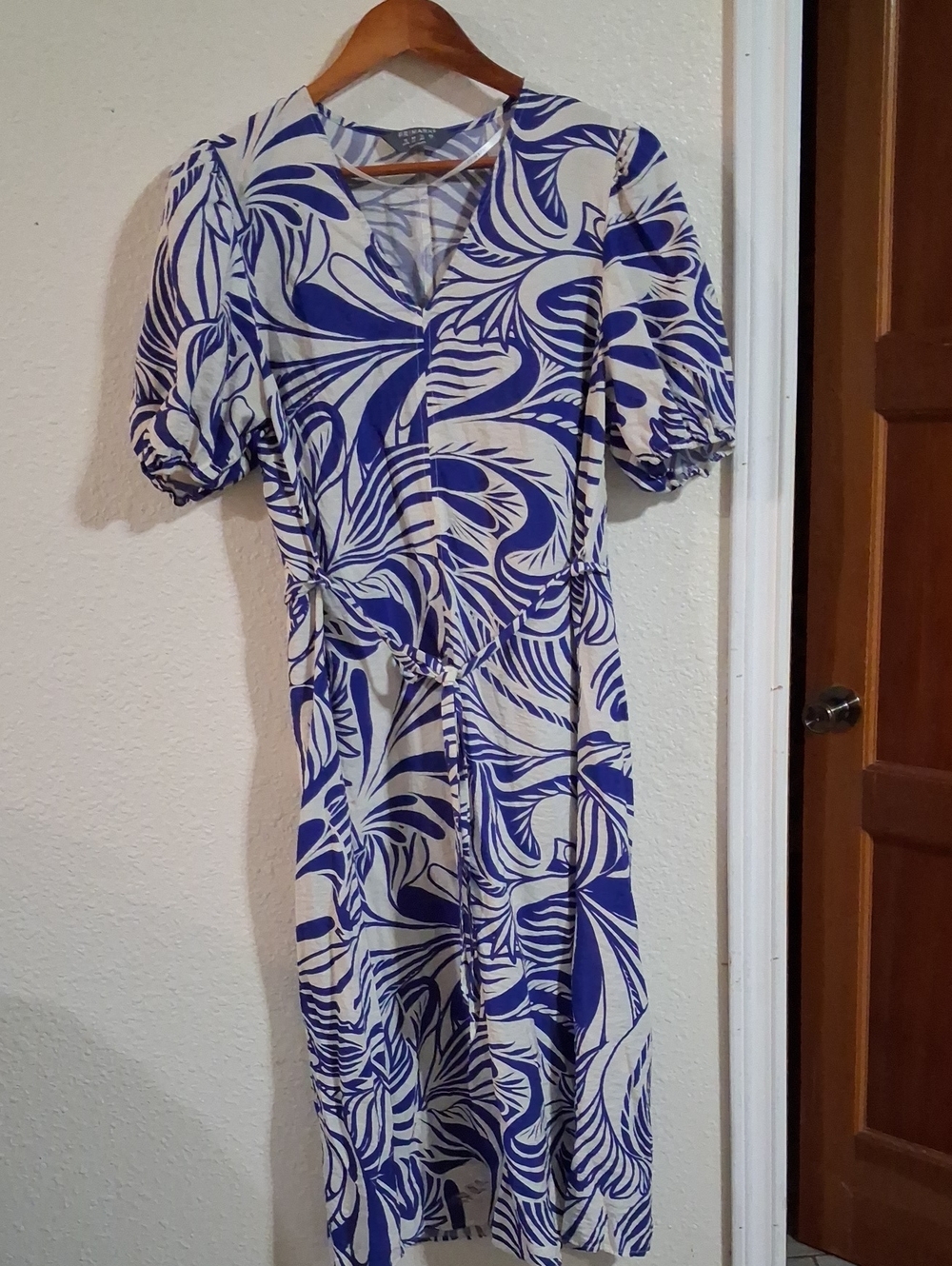 Primark Blue and White Swirl Print Midi Dress